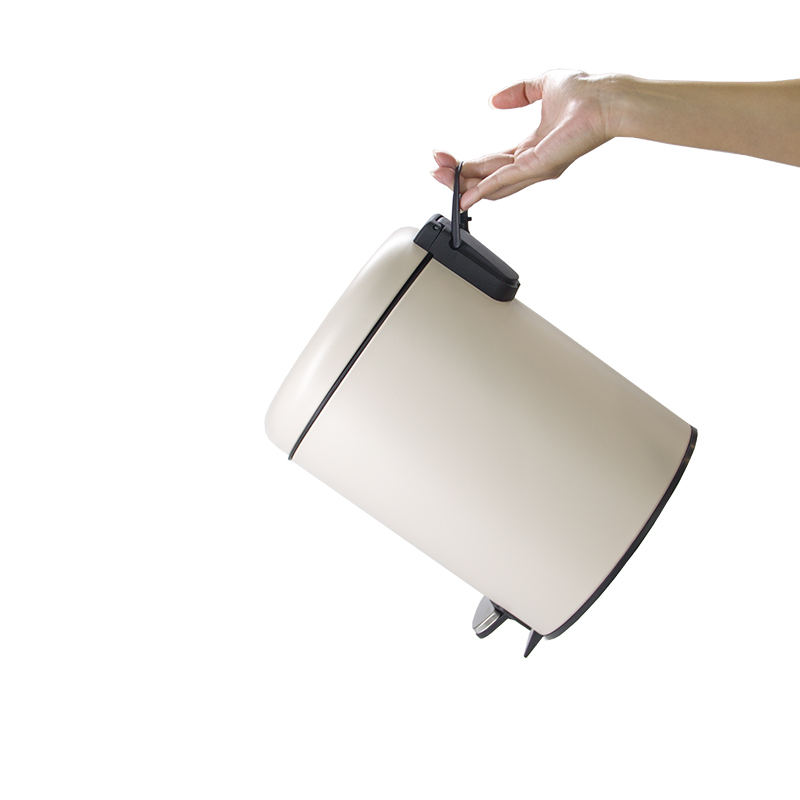 Compartimiento silencioso al por mayor del pedal del cierre suave 5L para el baño y el cuarto de baño