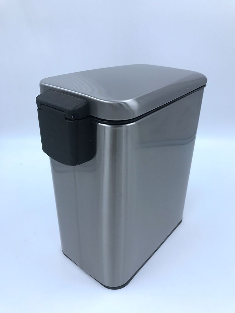 Pedal de pedal delgado rectangular de 5 litros Bin suave cerrado cubierta interna extraíble con mango de transporte