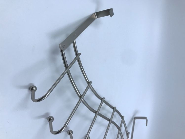 2024 modelos populares duraderos utilizando la puerta de pared de acero inoxidable de bajo precio sobre ganchos de metal