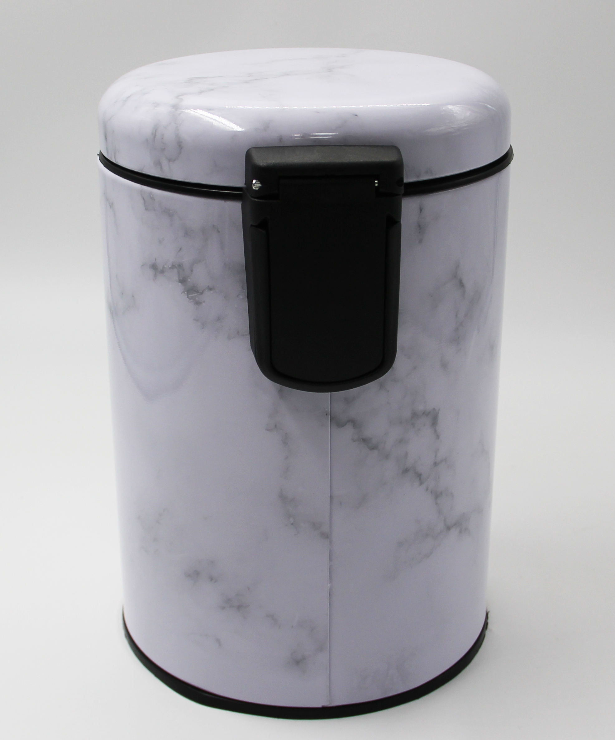 Fabricante chino Pedal Bin 3L Bins de residuos Tipo de pedal Gran tamaño de basura de pedal
